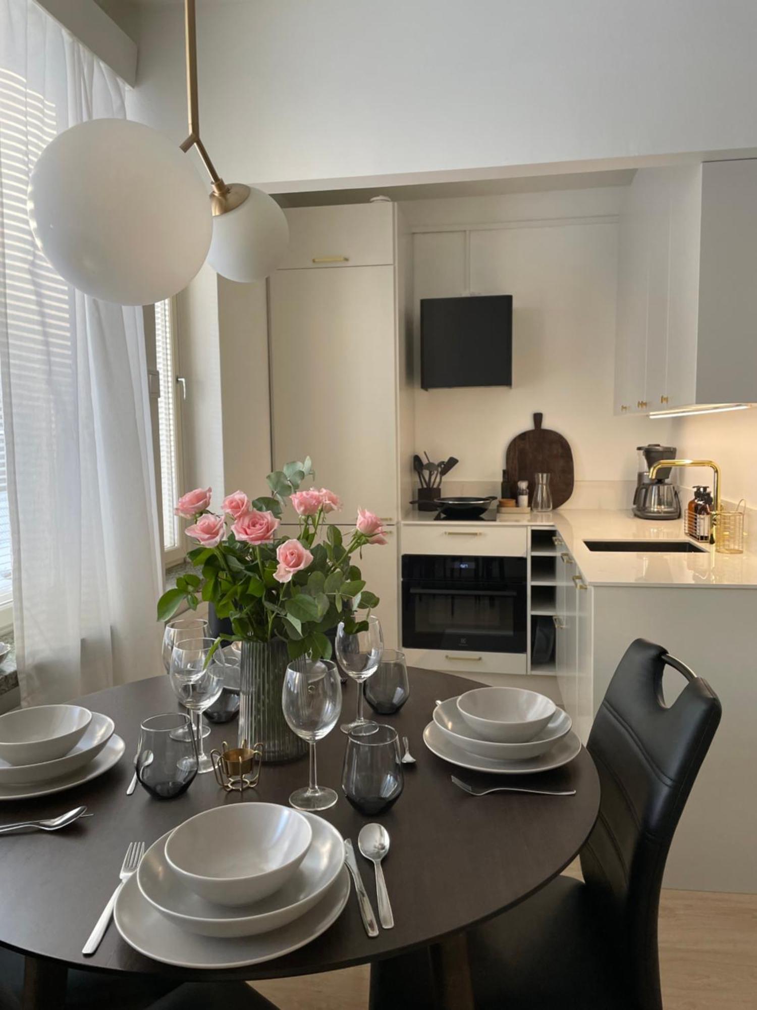 Seaside With Parking Space, Close To Metro Appartamento *